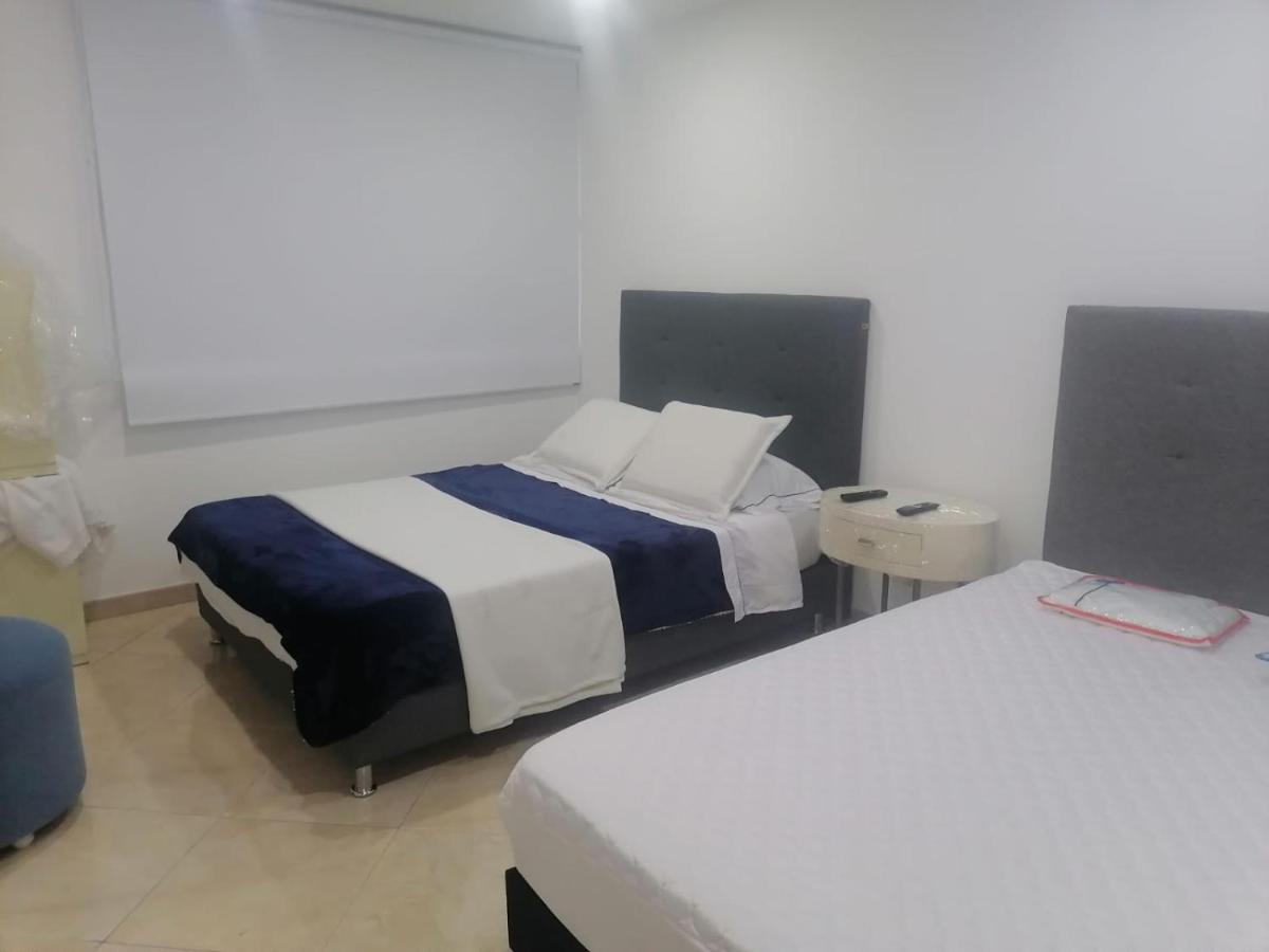 C Hotelera Rey.Es Bogotá Extérieur photo